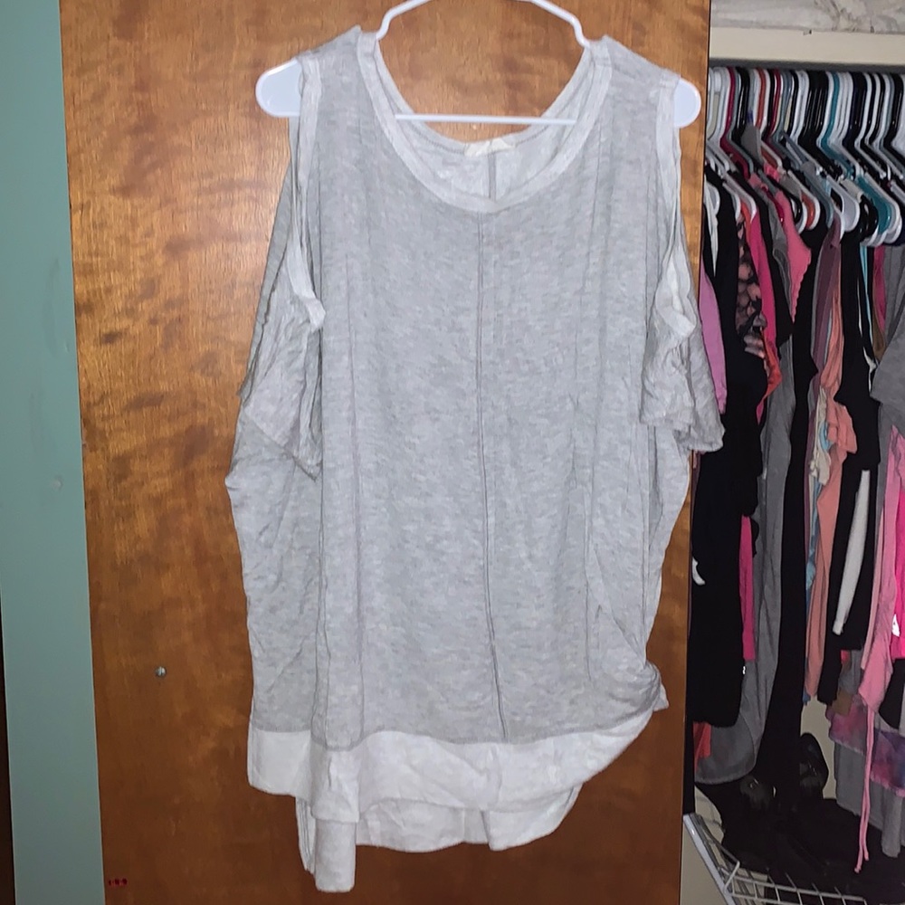 A.gain cold shoulder blouse
